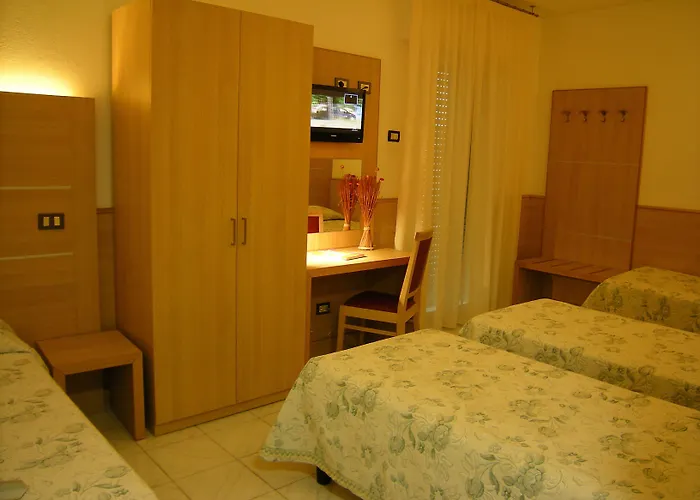 Ξενοδοχείο San Carlo 3*