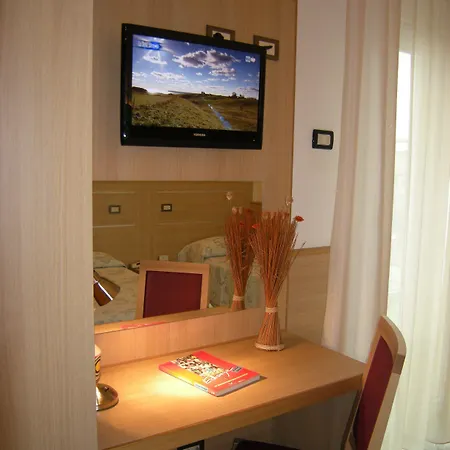 圣卡罗酒店 梅斯特雷